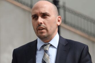 Proyecto de ley busca endurecer penas para delincuentes juveniles en Chile