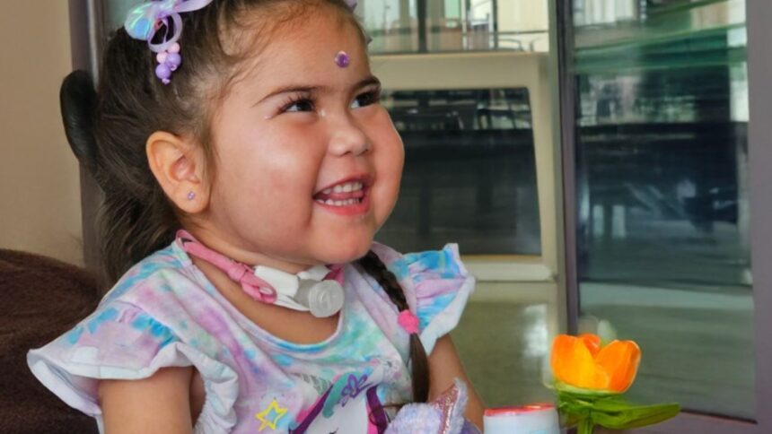 Increíble recuperación de Alondra tras terapia en Hospital de Puerto Montt