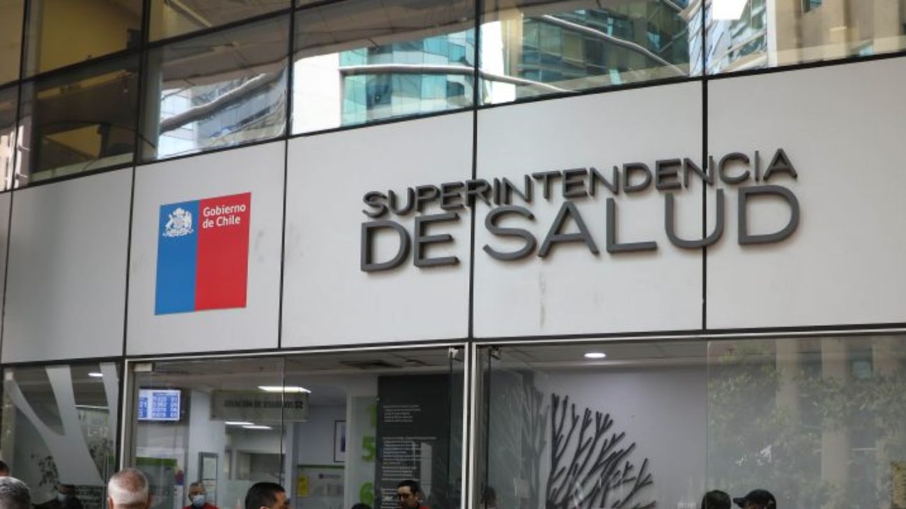 Adecuación Precio Base 2025: Isapres tendrán tope máximo de alza Adecuación Precio Base 2025: Isapres tendrán tope máximo de alza