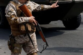 El soldado Carlos Robledo recibe indulto tras controvertida condena de 10 años