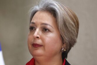 Ministra Jeannette Jara considerada como posible candidata presidencial del PC Chile