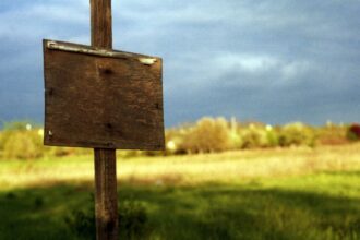 Denuncian venta irregular de parcelas agrícolas en Chile: más de 100 reclamos