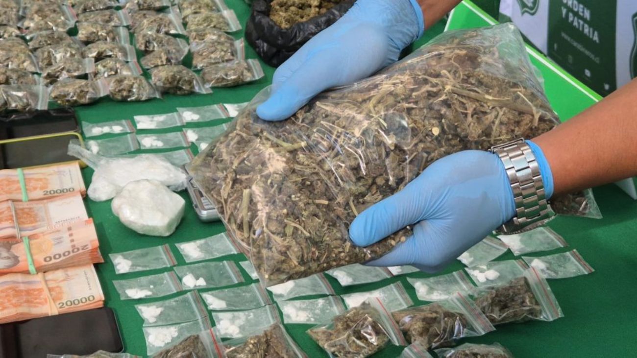 Desarticulan banda de venta "delivery" de drogas por redes sociales