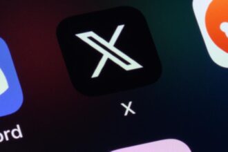 Ciberataque masivo afecta a red social X de Elon Musk