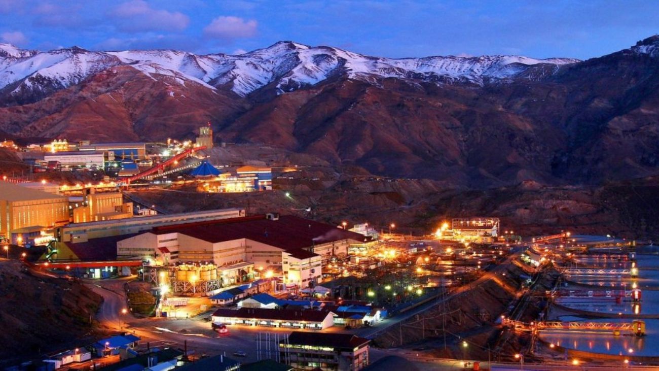 Codelco División El Teniente implementa nueva barrera ergonómica: ¡Más seguridad para los trabajadores! Codelco División El Teniente implementa nueva barrera ergonómica: ¡Más seguridad para los trabajadores!
