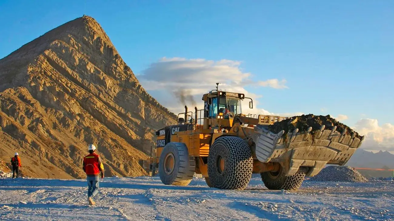 Creación del Fondo Minero para mejorar eficiencia en la extracción de minerales en un 25% Creación del Fondo Minero para mejorar eficiencia en la extracción de minerales en un 25%