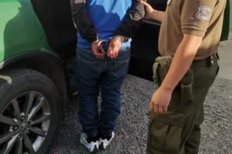 Detención de menor por homicidio y tráfico de drogas impacta en Puente Alto