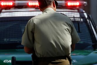 Detienen a hombre por realizar disparos al aire en Castro, Los Lagos