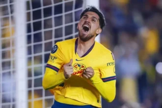 Diego Valdés brilló en la victoria del América contra Chivas