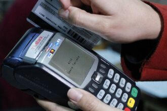 Aprobación del nuevo sistema tarifario de Transbank: detalles y valoración