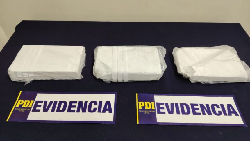 Decomiso de 3 Mil Dosis de Cocaína en Control Carretero