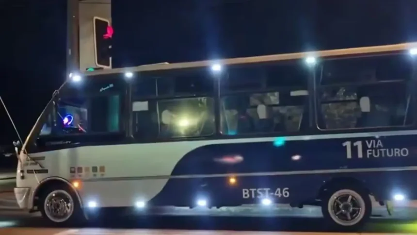 Niño conduce bus en Chile: autoridades exigen acciones legales inmediatas