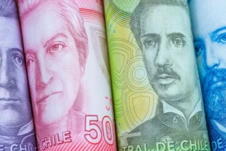 Bono Base Familiar: Ayuda económica mensual para familias chilenas vulnerables