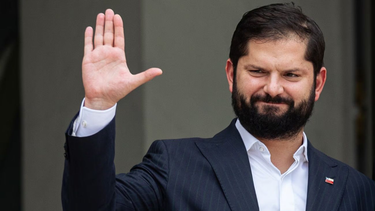 Gabriel Boric desmiente confiscación de mansión en Miami: "Fake news" total Gabriel Boric desmiente confiscación de mansión en Miami: "Fake news" total