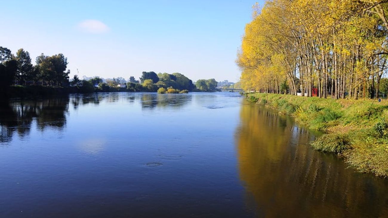Tragedia en Osorno: Niño de cinco años muere al caer al río Tragedia en Osorno: Niño de cinco años muere al caer al río