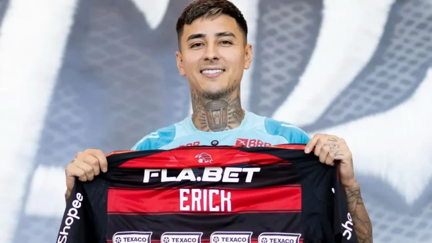 Erick Pulgar renueva con Flamengo hasta 2027 y es olvidado por Chile