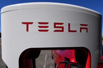 El declive de Tesla: ¿Conseguirá recuperar su brillo en el mercado eléctrico?