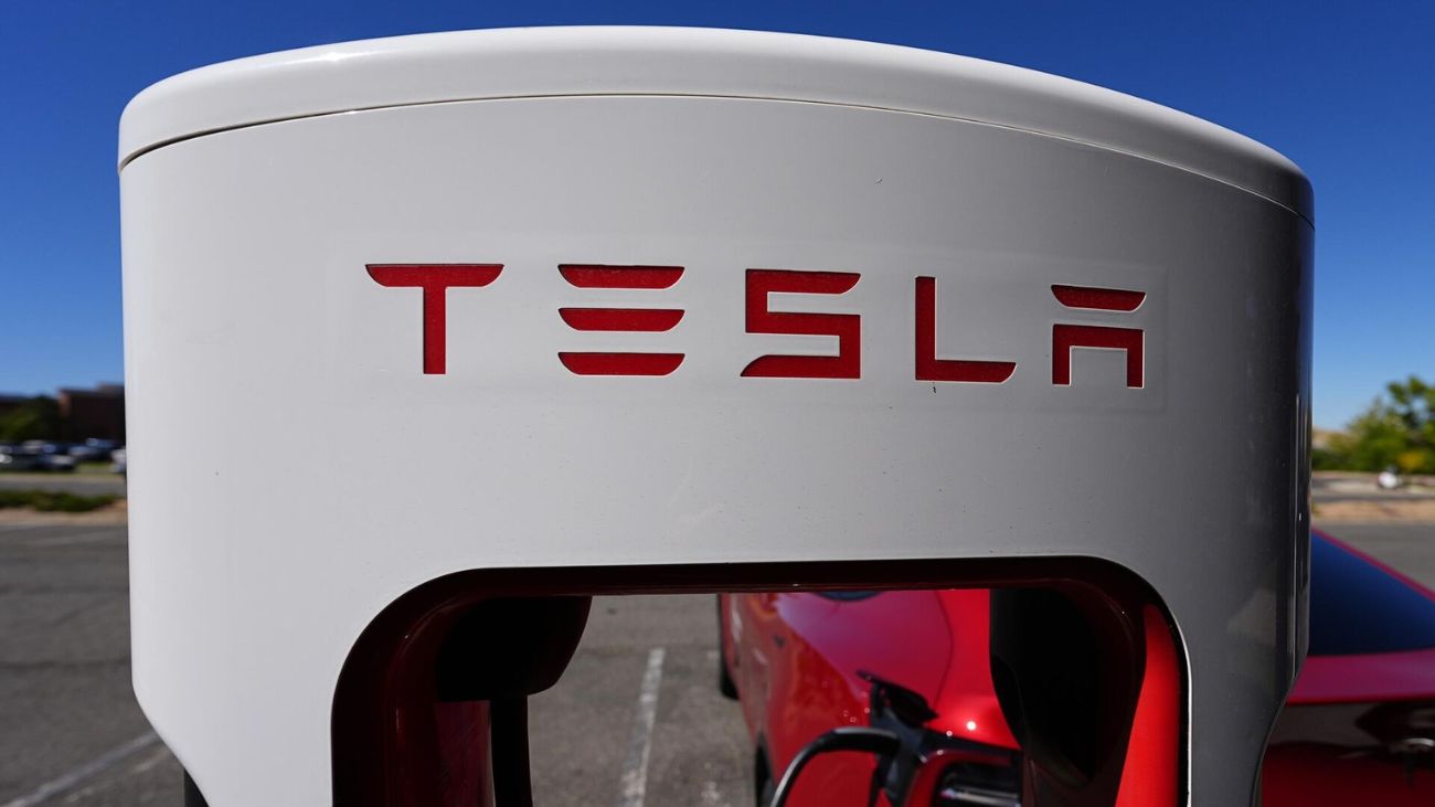 El declive de Tesla: ¿Conseguirá recuperar su brillo en el mercado eléctrico? El declive de Tesla: ¿Conseguirá recuperar su brillo en el mercado eléctrico?
