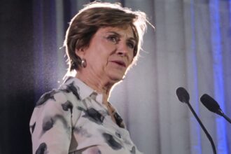 Evelyn Matthei se pronuncia sobre filtraciones de chats y corrupción