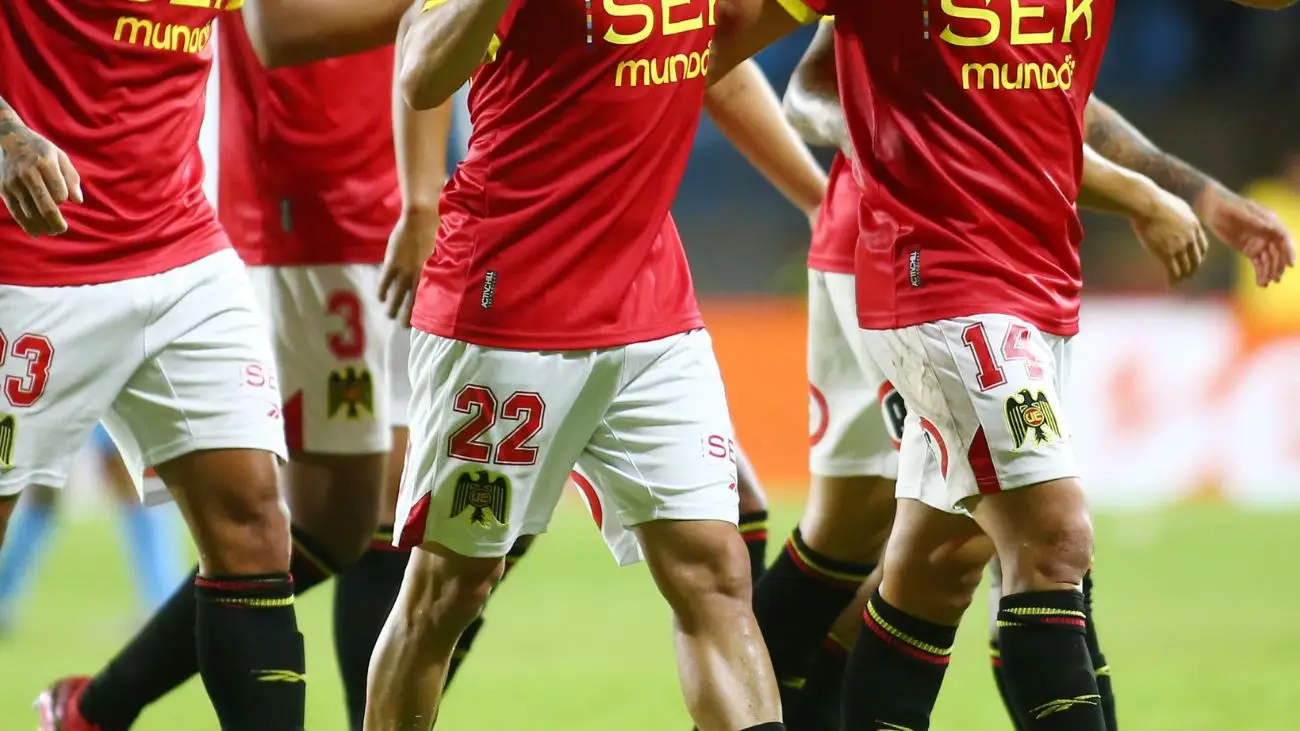 Confirmada victoria de Unión Española por 4-0 tras incidente en partido Chile Confirmada victoria de Unión Española por 4-0 tras incidente en partido Chile
