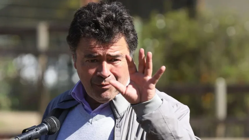 Diputados UDI exigen renuncia de ministro de Agricultura por polémicas