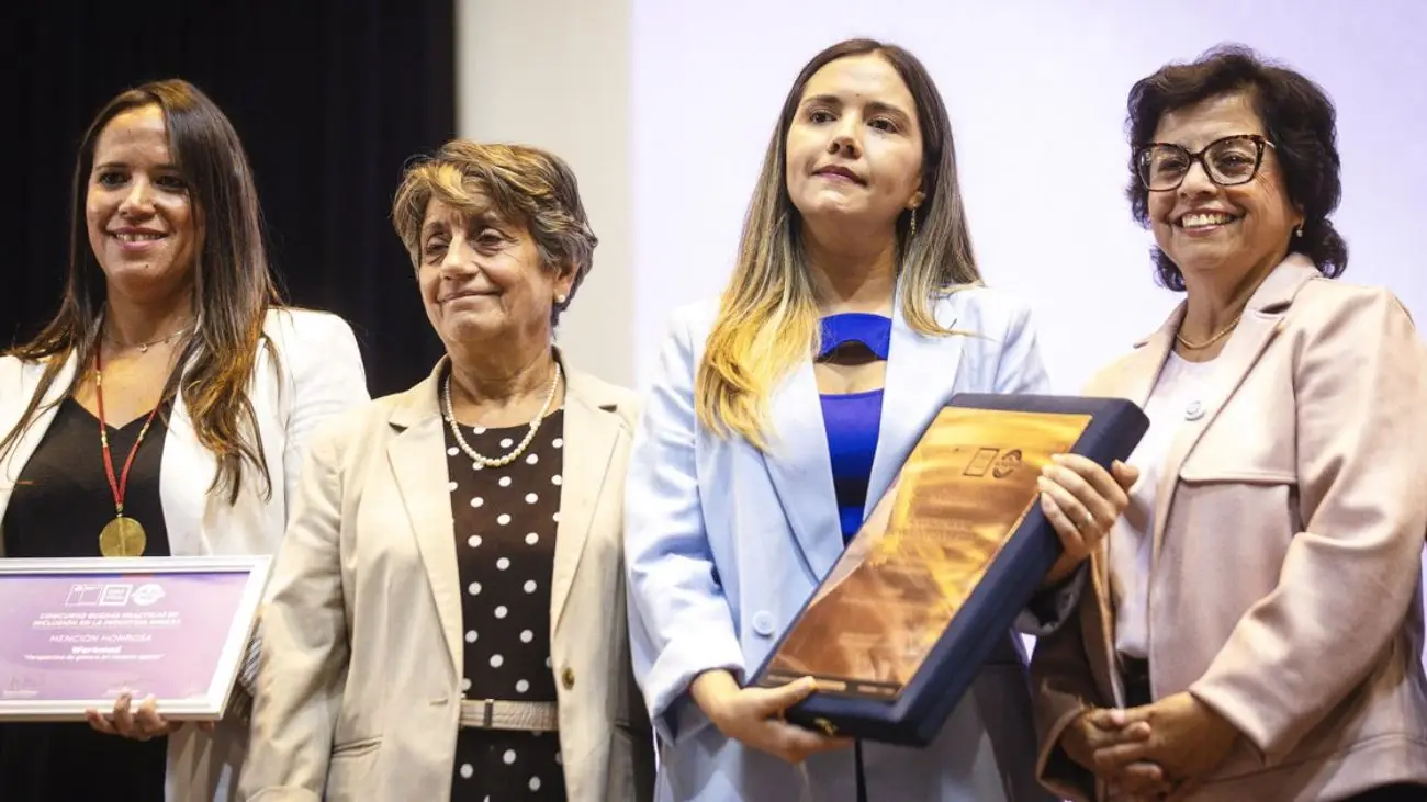 Premios a la equidad de género en la industria minera de Chile: reconocimiento a iniciativas destacadas Premios a la equidad de género en la industria minera de Chile: reconocimiento a iniciativas destacadas