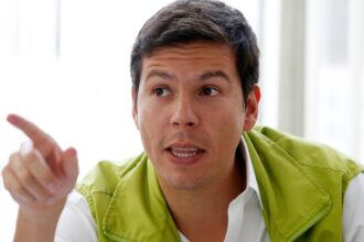 Alcalde de Renca aclara participación de exministra en actividad comunal