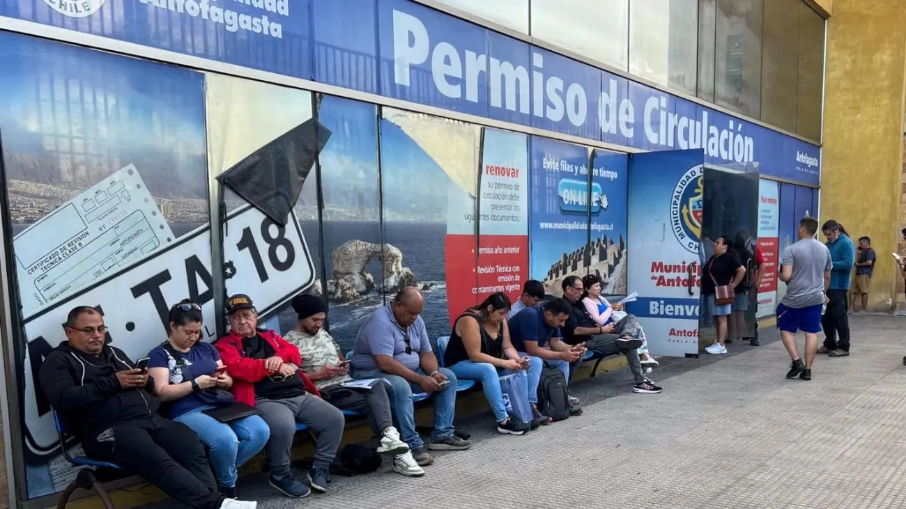 Renovación del permiso de circulación 2025 en Chile: plazos y multas Renovación del permiso de circulación 2025 en Chile: plazos y multas