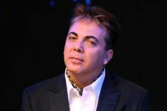 Cristián Castro vuelve a estudiar secundaria tras años de fama