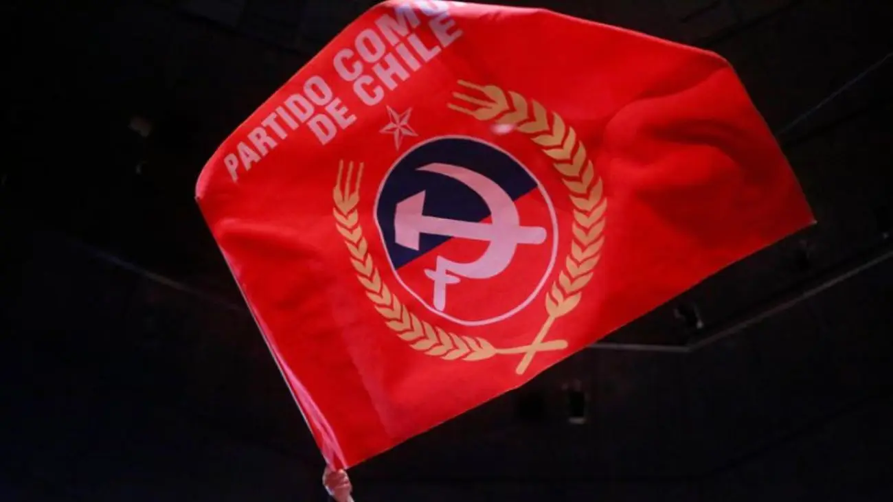 Escándalo: Partido Comunista vende propiedades a compradores vinculados internamente