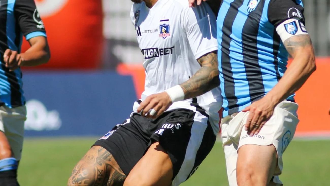 Huachipato sorprende a Colo Colo en Talcahuano con remontada épica Huachipato sorprende a Colo Colo en Talcahuano con remontada épica