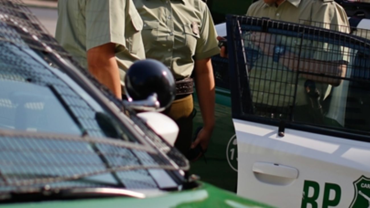 Delincuentes roban caja fuerte y lanzan miguelitos en San Pablo Delincuentes roban caja fuerte y lanzan miguelitos en San Pablo
