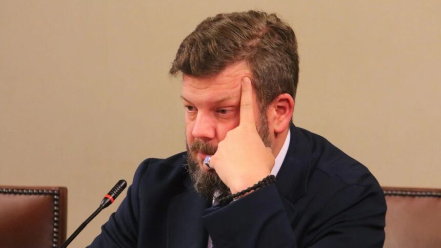 UDI critica propuesta de eliminar Ministerio de la Mujer por Johannes Kaiser