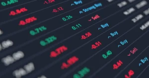 Impacto del lunes negro: S&P/BMV IPC cae un 1,93% por aranceles