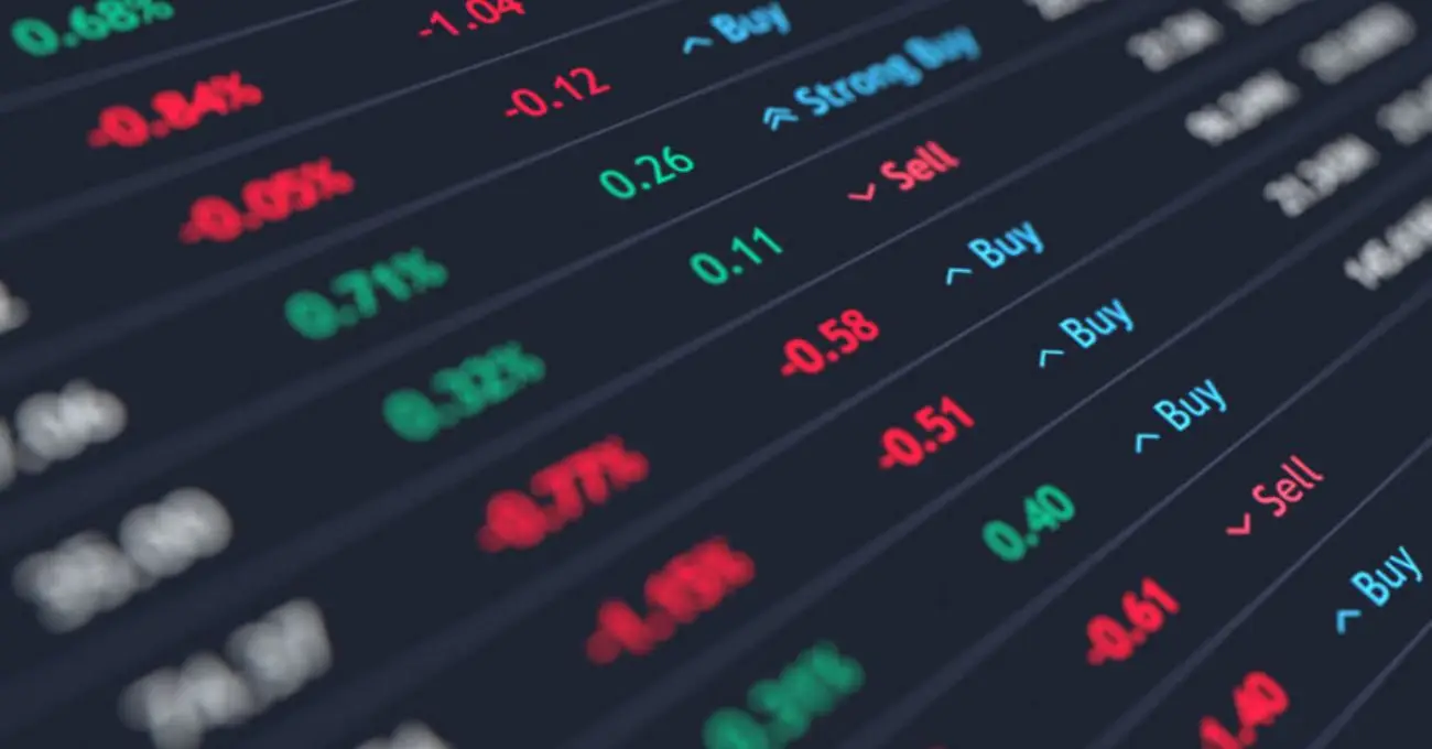 Impacto del lunes negro: S&P/BMV IPC cae un 1,93% por aranceles Impacto del lunes negro: S&P/BMV IPC cae un 1,93% por aranceles
