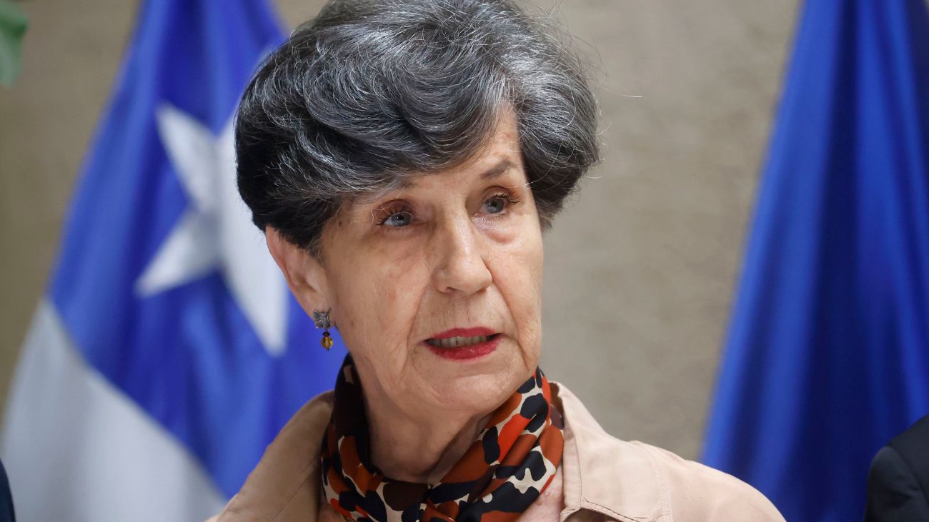 Destitución histórica: Tribunal Constitucional remueve a senadora Isabel Allende Destitución histórica: Tribunal Constitucional remueve a senadora Isabel Allende