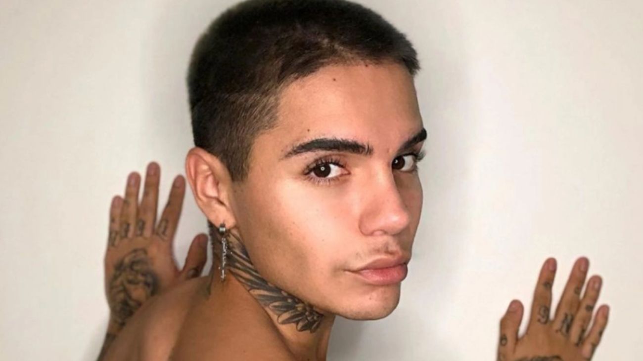 Leo Méndez Jr.: enfrenta ciberacoso y falta de apoyo LGBTIQ+ en Chile Leo Méndez Jr.: enfrenta ciberacoso y falta de apoyo LGBTIQ+ en Chile