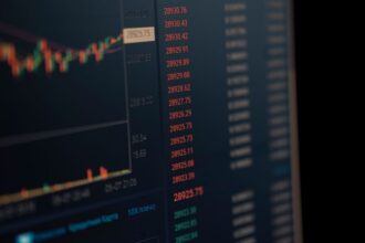 Lunes negro en bolsas mundiales: preocupación por posible recesión global