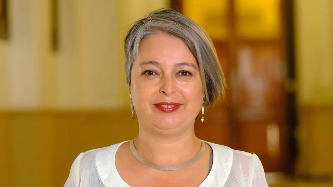 Jeannette Jara: Trayectoria, primarias amplias y freno a la ultraderecha Jeannette Jara: Trayectoria, primarias amplias y freno a la ultraderecha