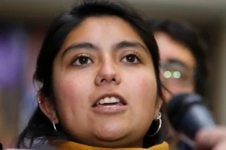 Condicionamiento del apoyo a Camila Rojas por cambios legislativos perjudiciales