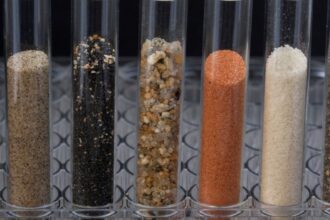 China controla el 70% de tierras raras: Impacto en tecnologías clave