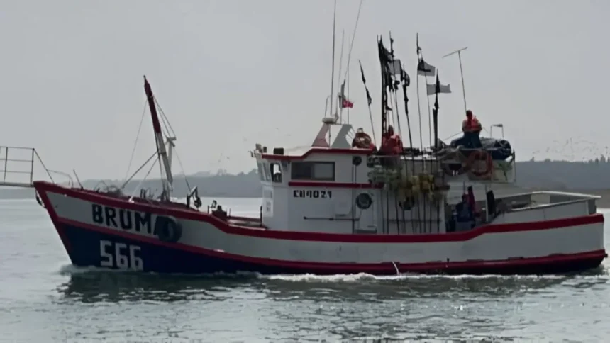 Amplían búsqueda de pescadores desaparecidos en Biobío con tecnología avanzada