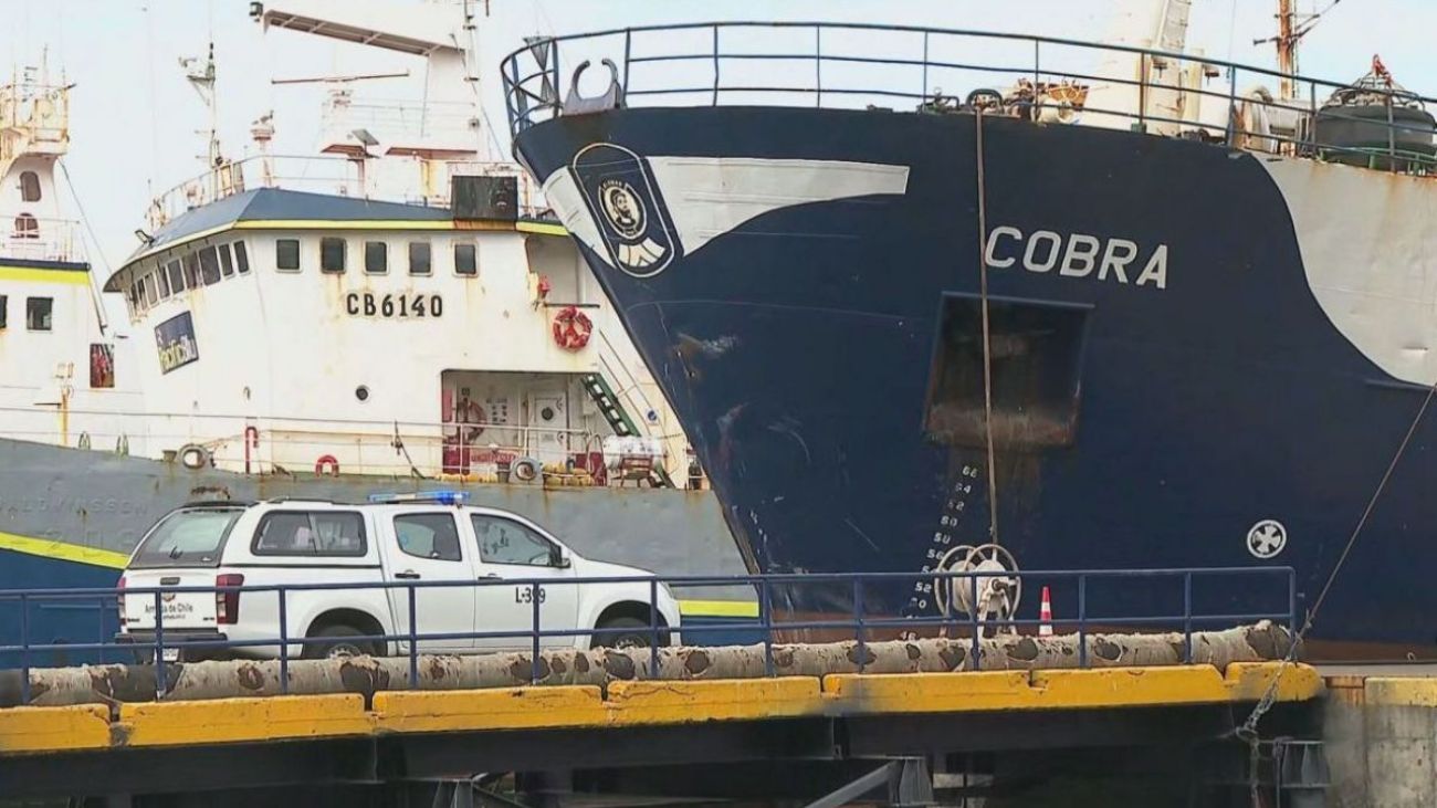 Investigan a tripulantes del barco "Cobra" por naufragio en Coronel Investigan a tripulantes del barco "Cobra" por naufragio en Coronel