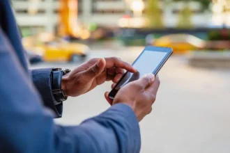 Contraloría aprueba Ley Uber en Chile con nuevas regulaciones para conductores