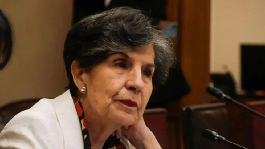 Destitución de Isabel Allende: PS busca reemplazo en el Senado