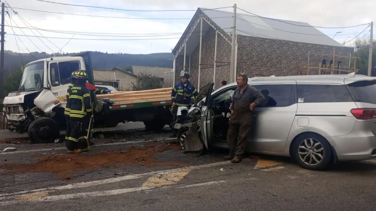 Accidente en Lota deja cuatro heridos, incluyendo a menor herida