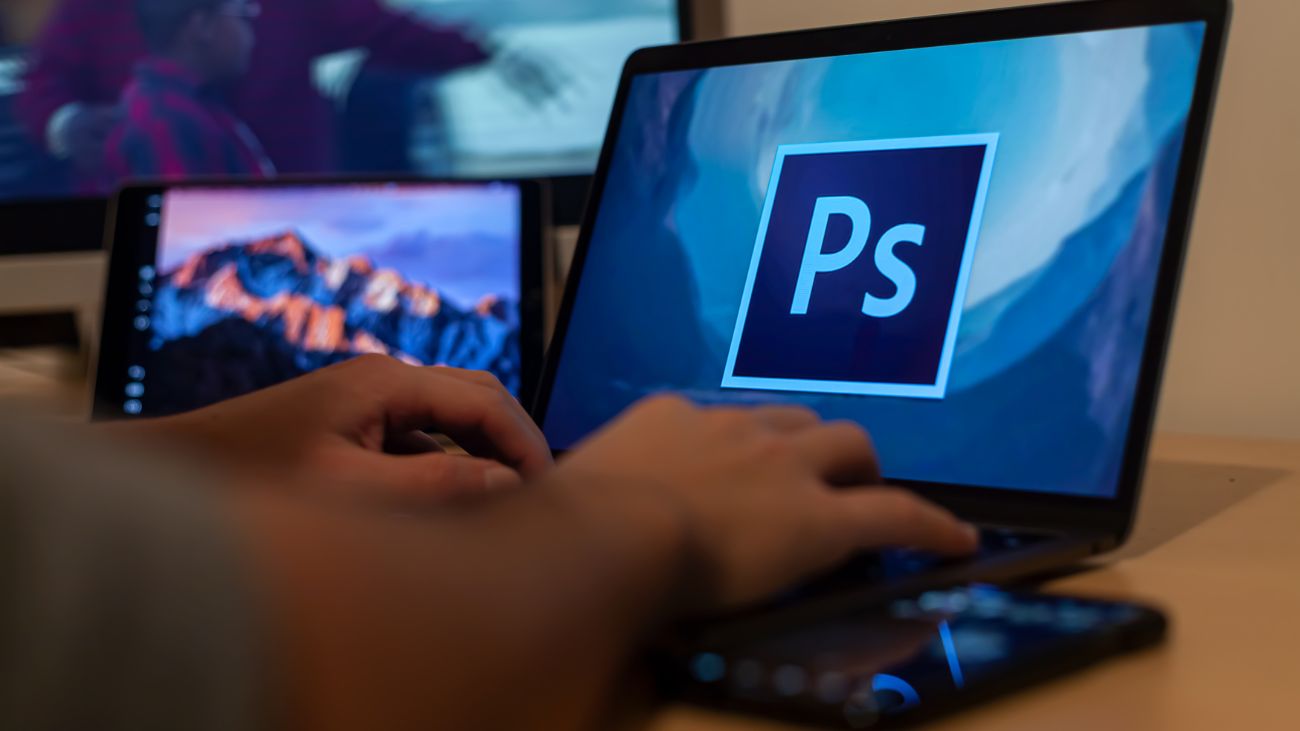 Transforma tus fotos en obras de arte con la nueva función de Photoshop