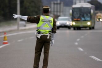Implementación de restricción vehicular en Santiago: todo lo que debes saber