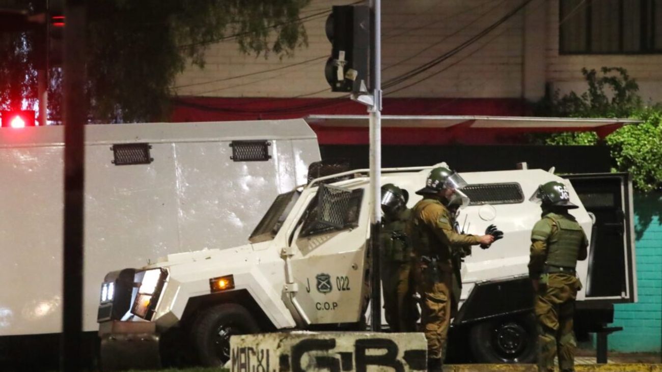 Carabinero imputado en tragedia de Colo Colo guarda silencio en investigación