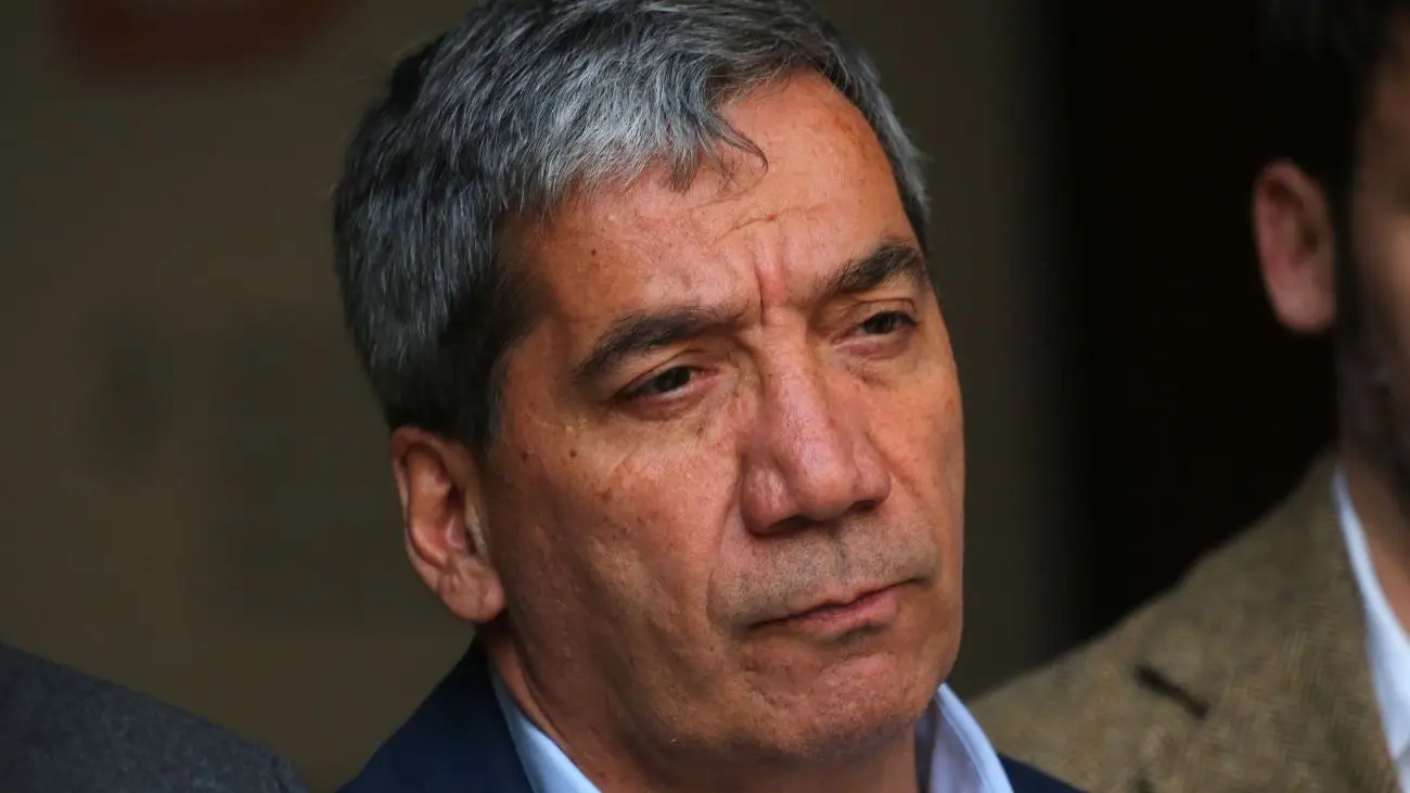 Acusación constitucional contra Gonzalo Durán por tragedia en duelos de fútbol Acusación constitucional contra Gonzalo Durán por tragedia en duelos de fútbol